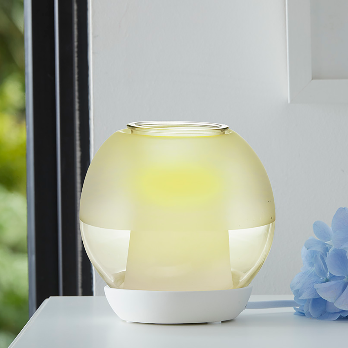 Color Mix ScentGlow® Electric Wax Melt Warmer