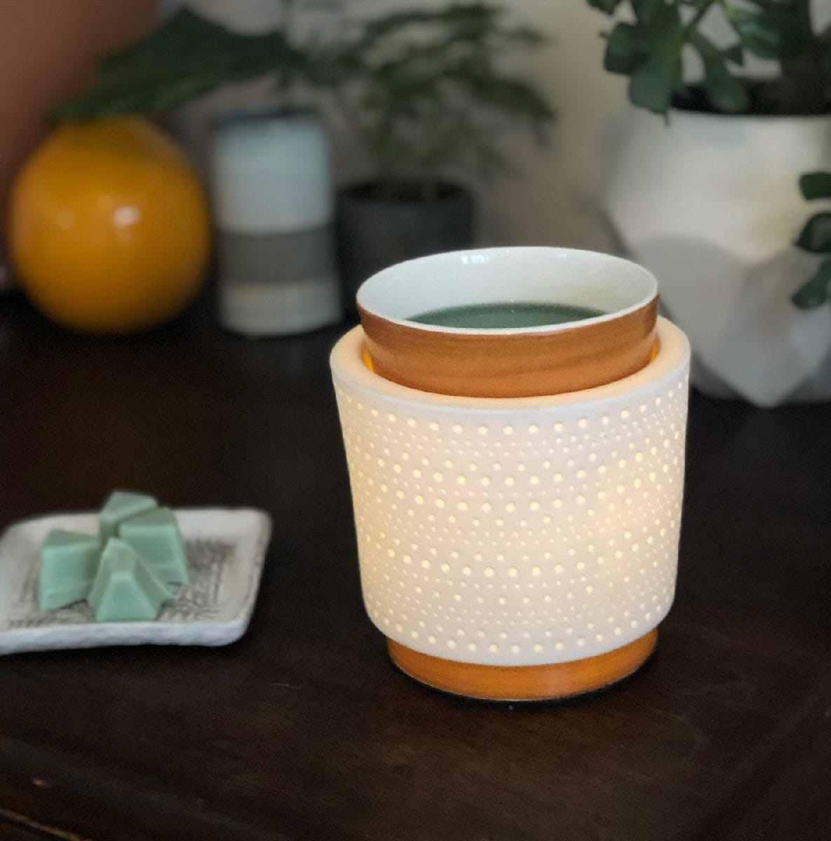 Dotted Lines ScentGlow® Electric Wax Melt Warmer
