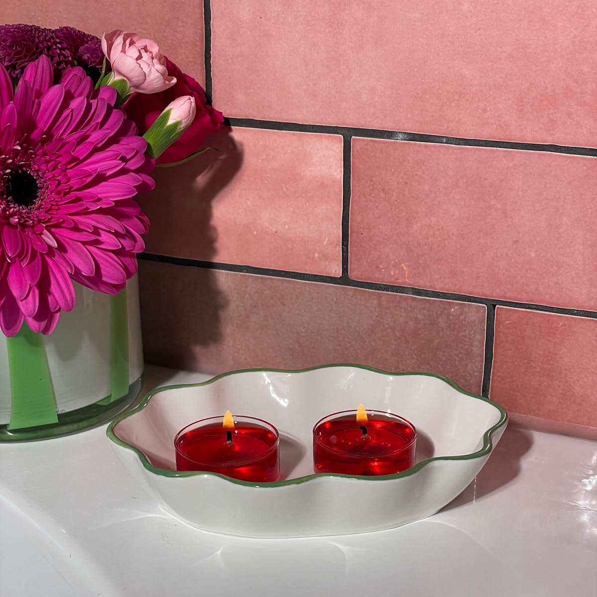 Raspberry Lime Breeze Universal Tealight® Candles