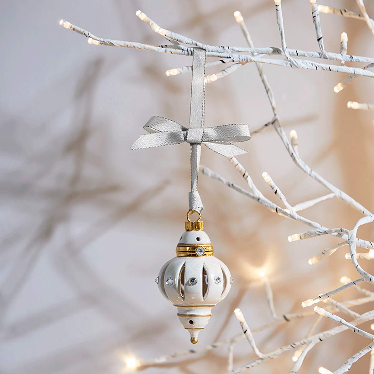 SmartScents by PartyLite™ Holder – Opulent Hanging Ornament