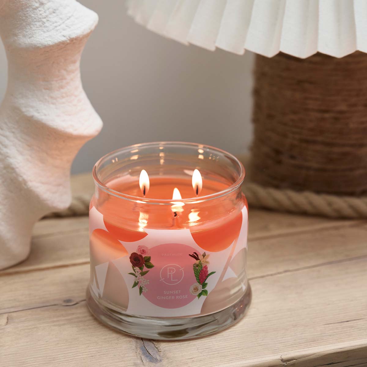 candle✣candle Sunset Ginger Rose 3-Wick Jar Candle | PartyLite – PartyLite Canada